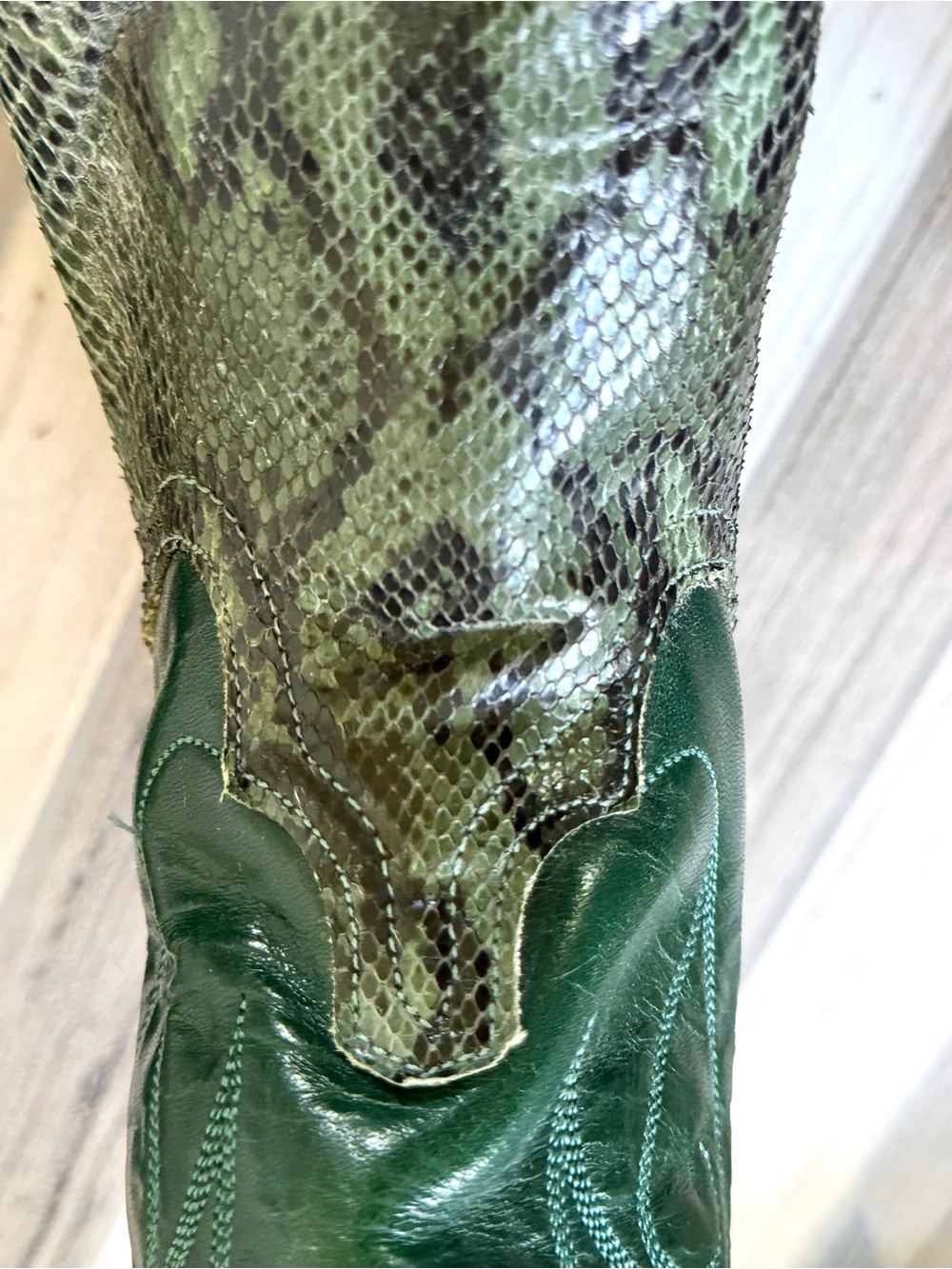 Vintage Python Snakeskin Women’s Cowboy Boots Teal Western Snip Toe Size: 8 - Picture 5 of 16